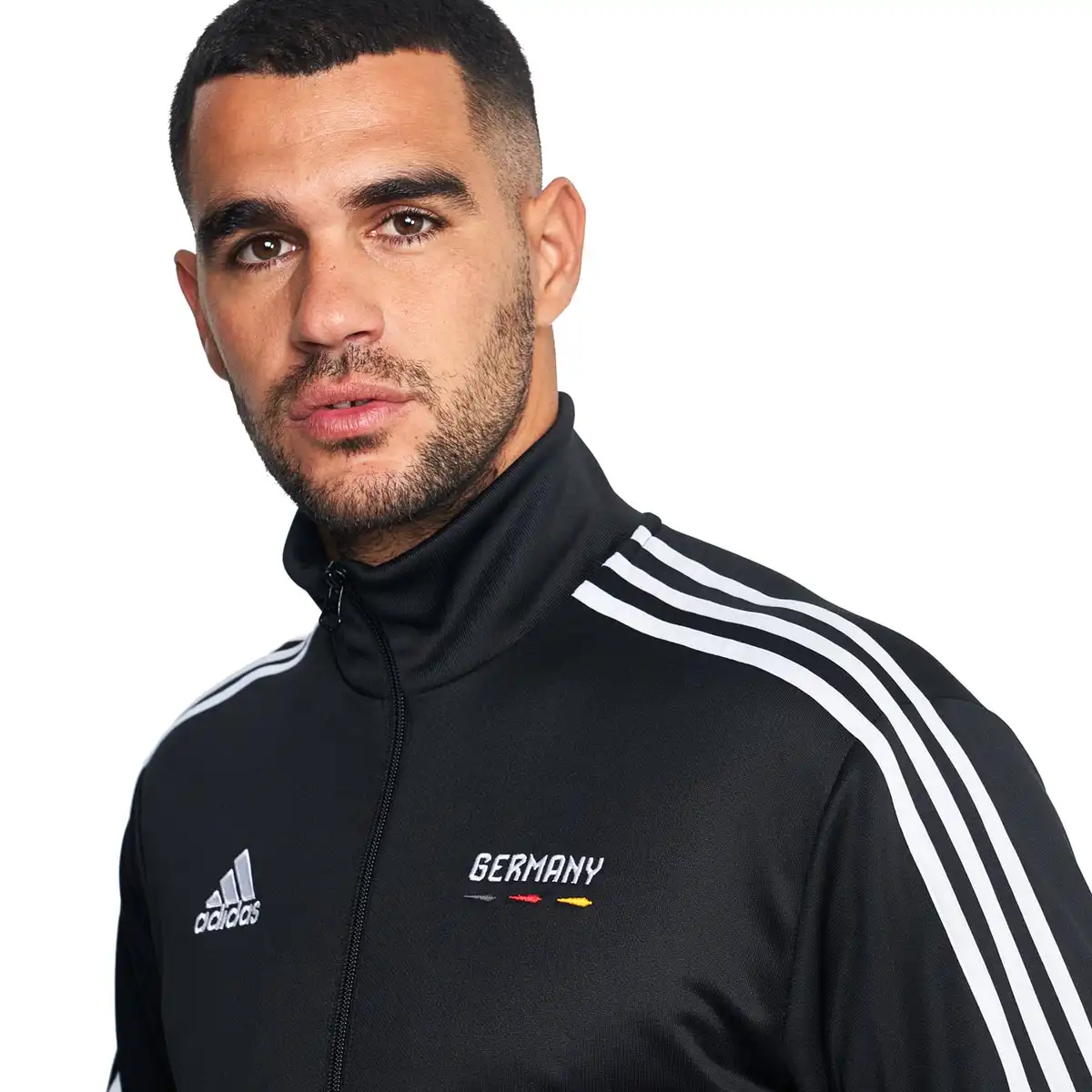 FIFAMT001303_7.webp