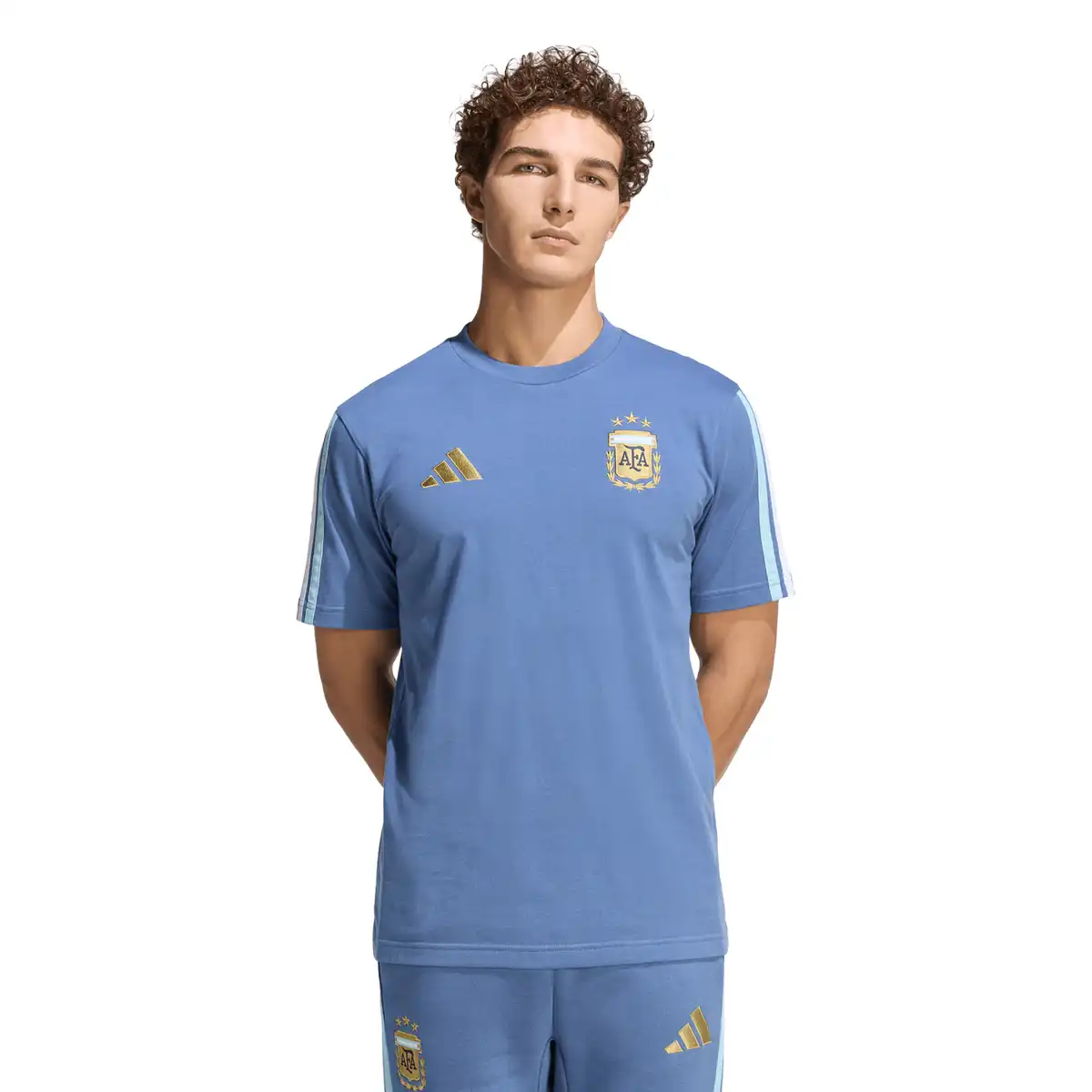 JZ6296_2_APPAREL_On_Model_Standard_View_white.webp