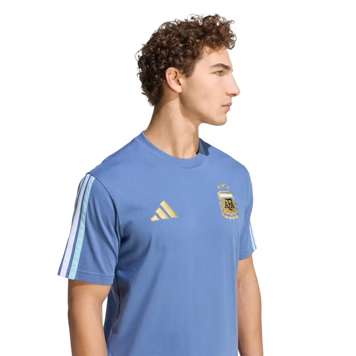JZ6296_5_APPAREL_On_Model_Detail_View_1_white.webp