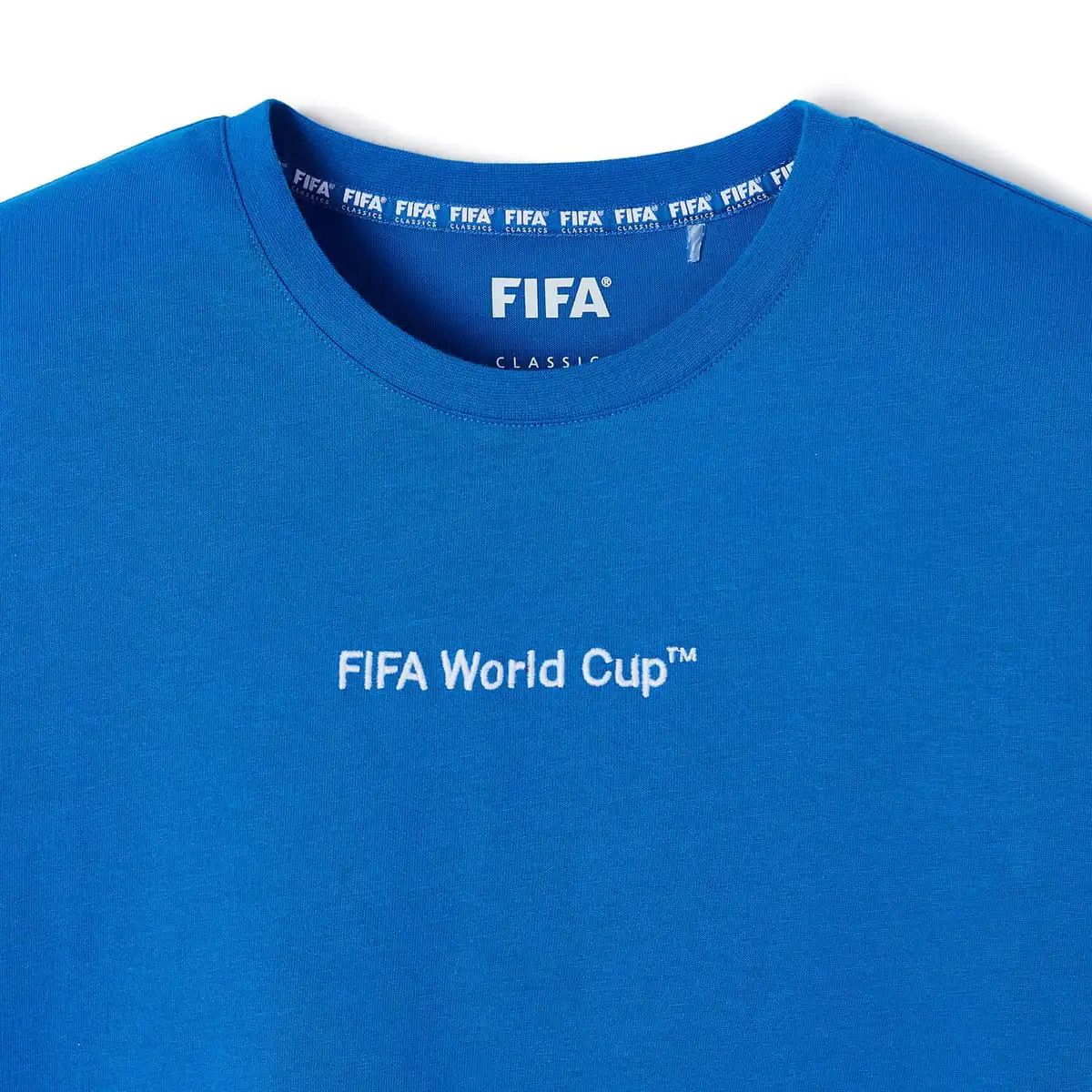 Poetic_FIFAMT0057_3_274f4876-ed51-4af7-9e32-a4901539fae8.webp